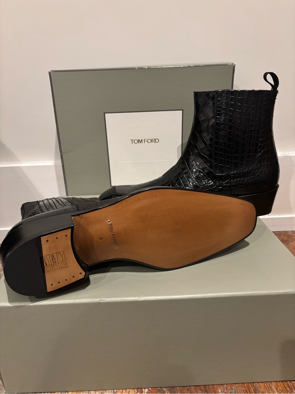 Tom Ford Men’s Black Croc-Embossed Leather Chelsea Boots - Picture 3 of 5